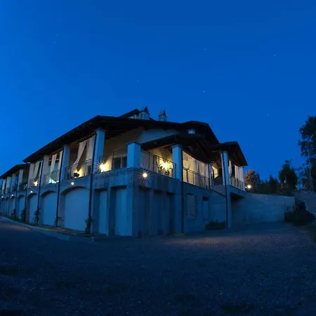 Il Sassoscritto 4* Montecalvo Versiggia