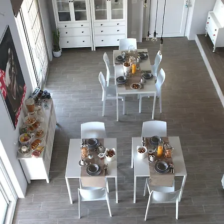 Il Sassoscritto Bed & Breakfast Montecalvo Versiggia